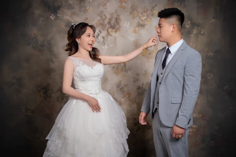 Read more about the article 新人推薦｜婚紗照的魔力，讓愛情永恆的瞬間｜時尚婚紗